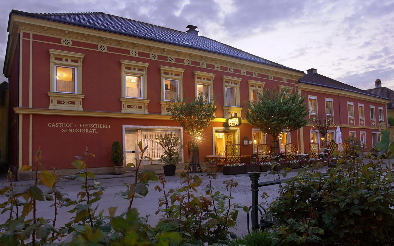 Landgasthof Sengstbratl Wallsee Экстерьер фото